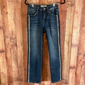 Women's Blue risen Jeans with glitter Accents